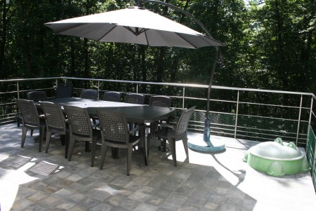 omheind terras van 32m²
